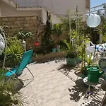 Eva Oliva דירה