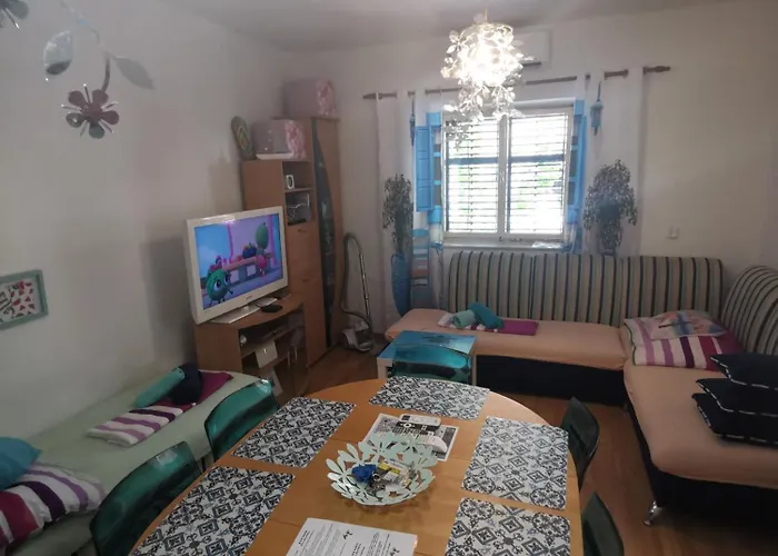 Daire Eva Oliva Makarska