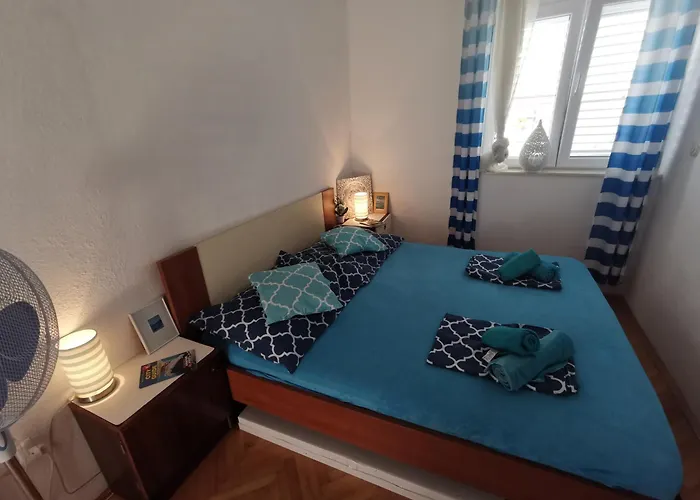 Eva Oliva ماكارسكا