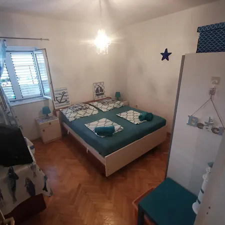Eva Oliva Apartmán *
